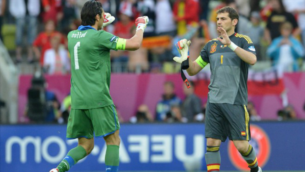 Iker Casillas vs Gianluigi Buffon